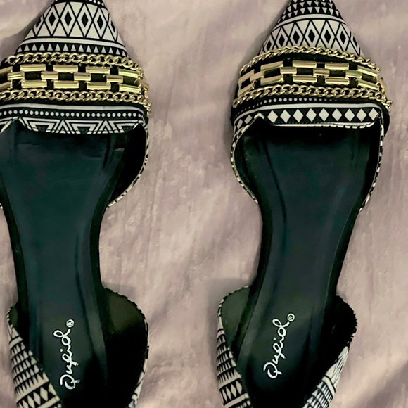 Qupid Pointed Toe Flats Women’s Size 8 - Picture 3 of 3